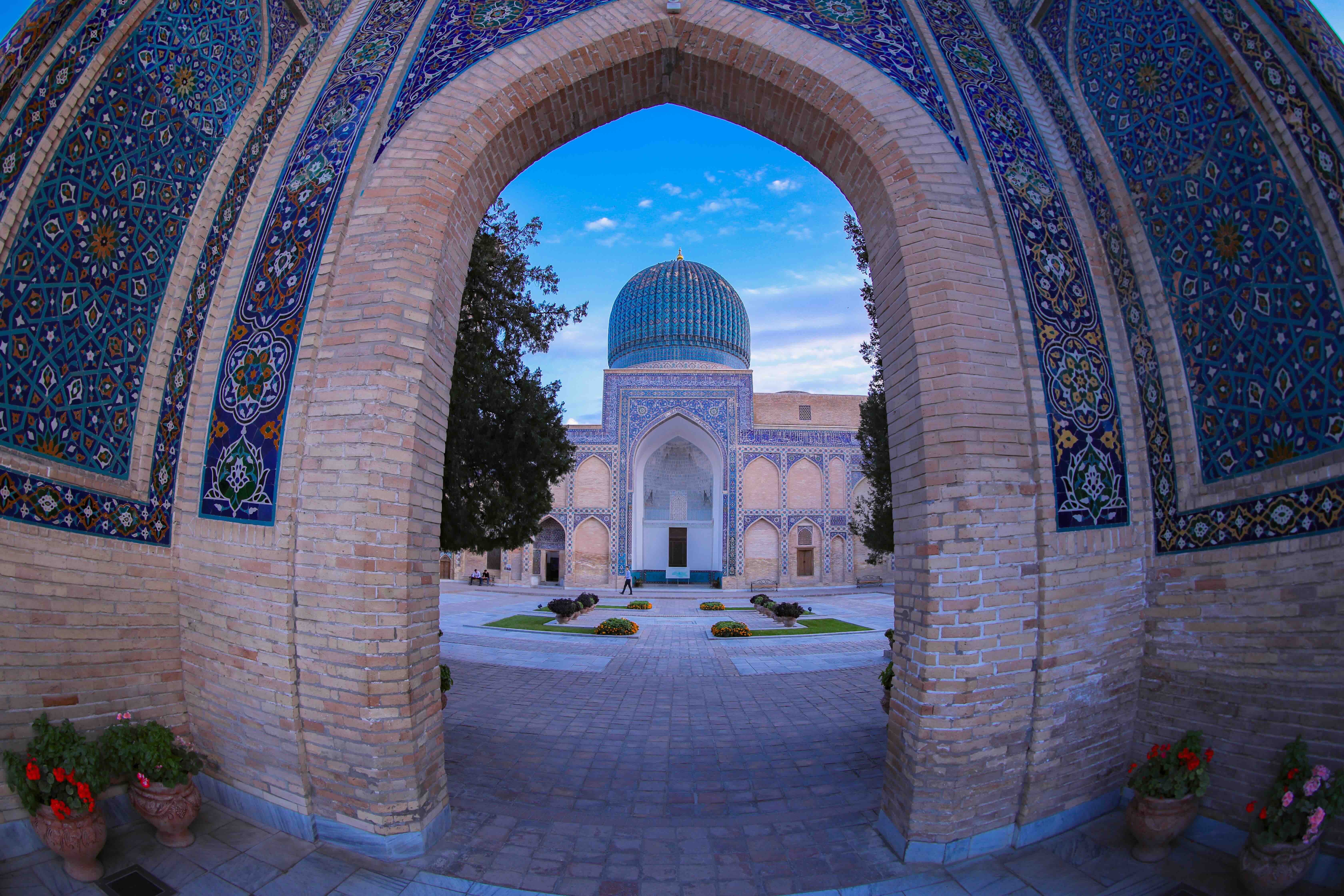 Plaza del Registán en Samarcanda, uno de los monumentos más visitados de Uzbekistán