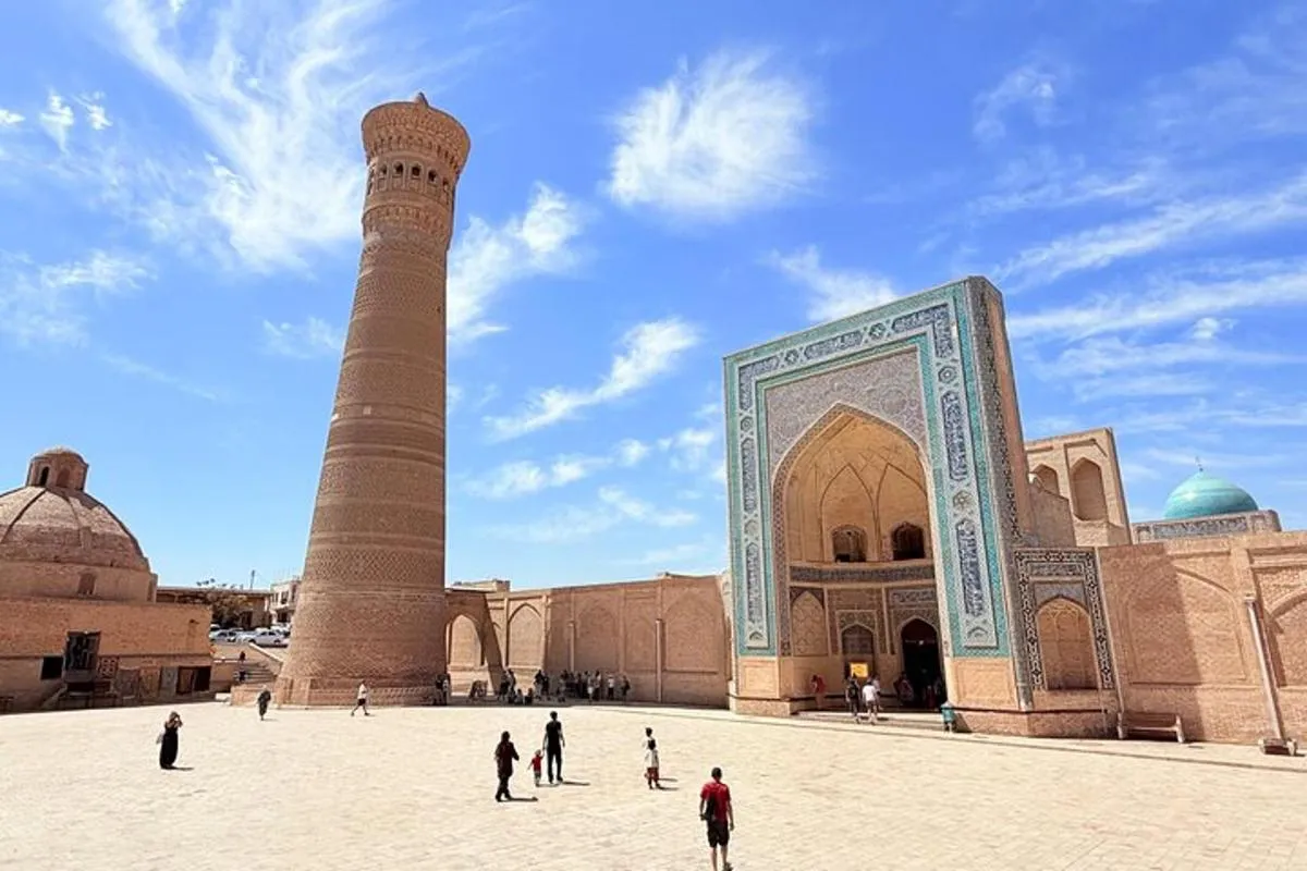 Excursión de un día a Bujará. Salida desde Tashkent o Samarcanda 2