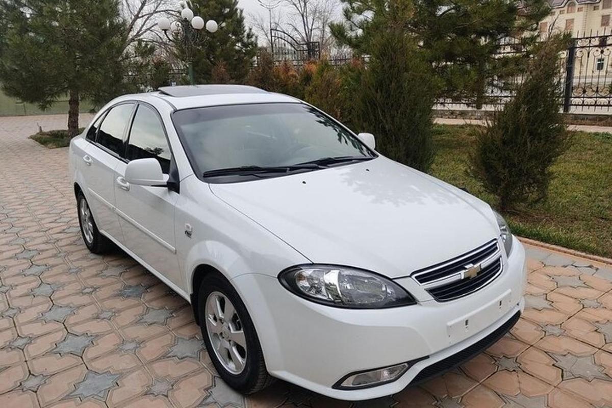 Transporte en Uzbekistán: moverse por regiones y organizar una ruta por el Valle de Ferganá